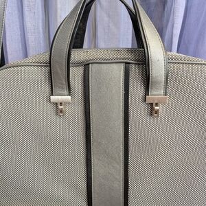 Tumi Elements Laptop Carryall. EUC.